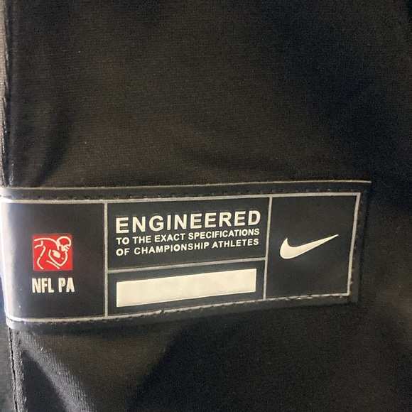 Saquon Barkley # 26 Philadelphia Eagles size large jersey - Picture 3 of 8